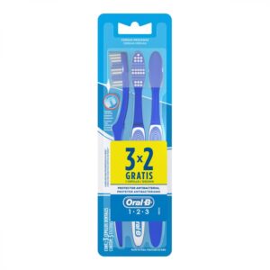 Escova Dental Oral B 123 Média Leve 3 Pague 2