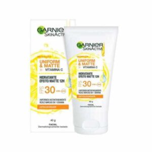 15366334944-7899706178181.jpg Hidratante Facial Garnier Skin Active Uniforme Efeito Matte FPS 30 Com 40g